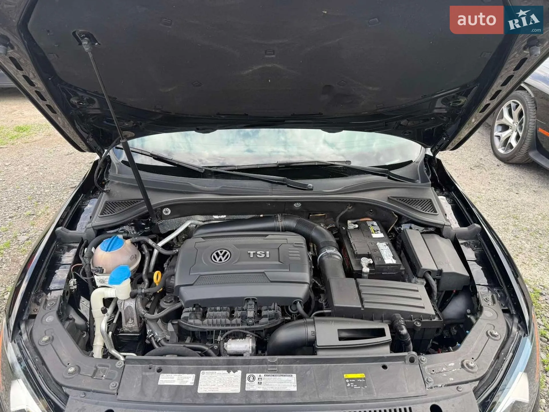 2015 Volkswagen Passat - мініатюра 9