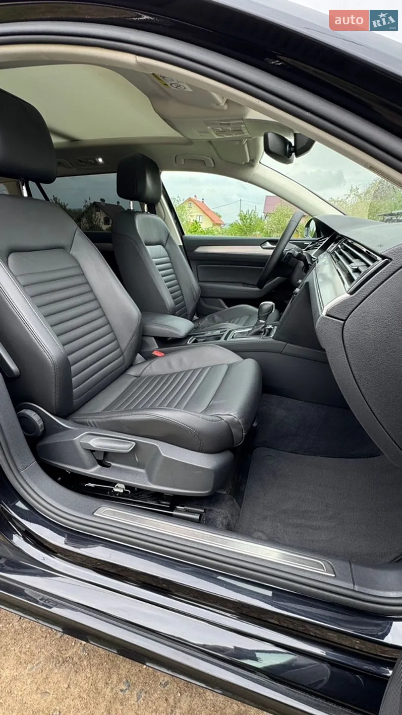 2016 Volkswagen Passat - мініатюра 16