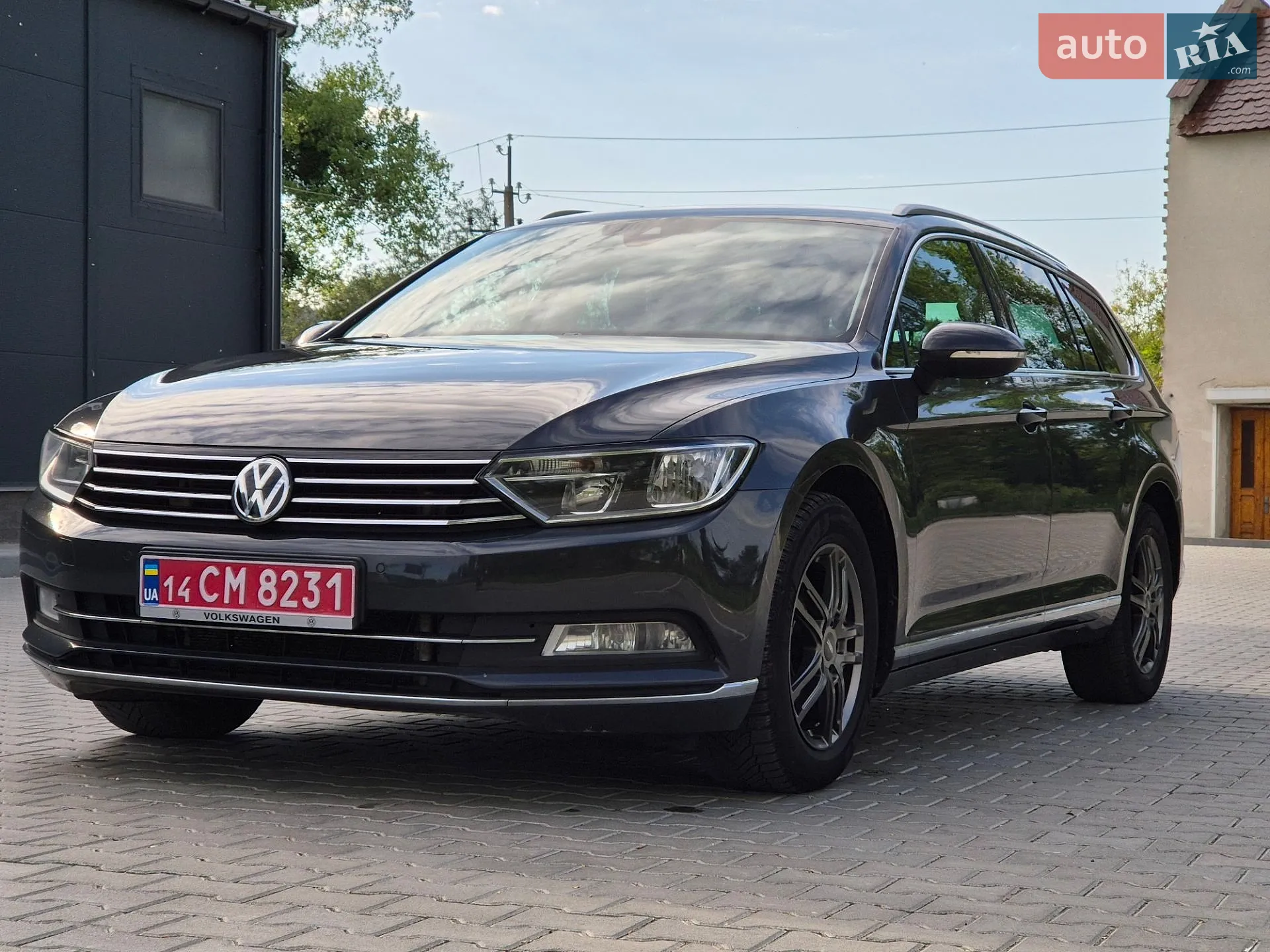 2019 Volkswagen Passat - мініатюра 2