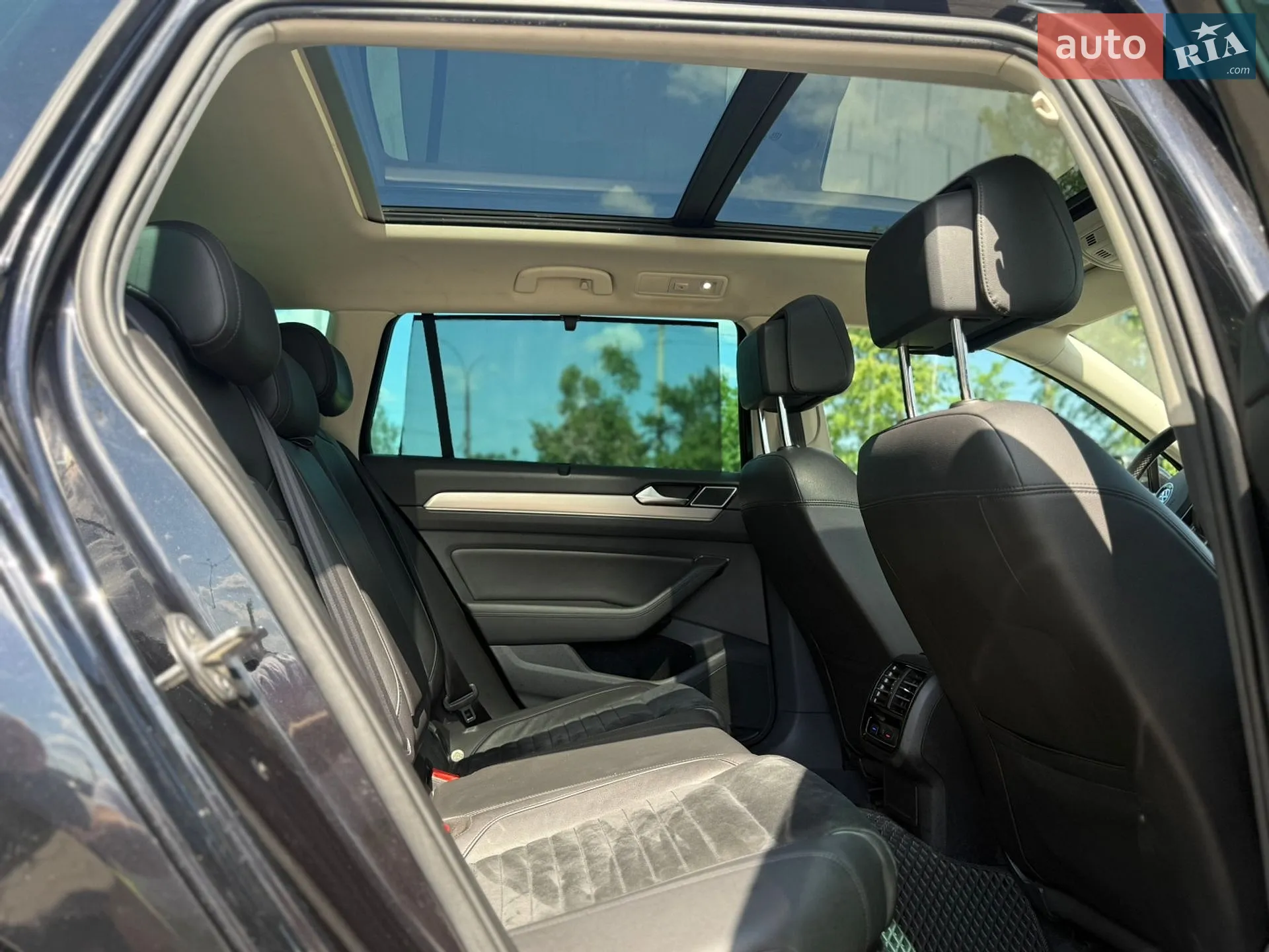 2016 Volkswagen Passat - мініатюра 38
