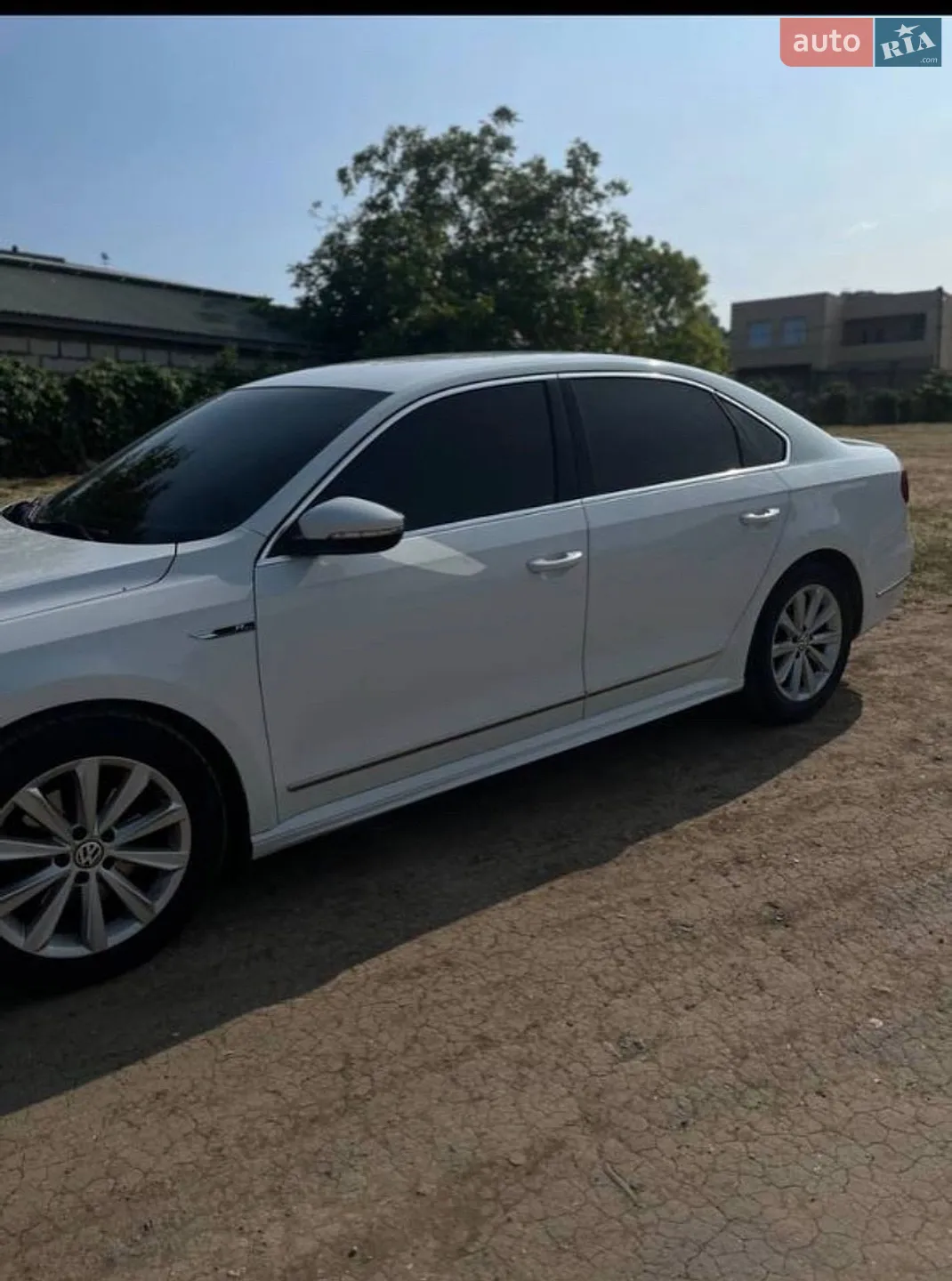 2016 Volkswagen Passat - мініатюра 3