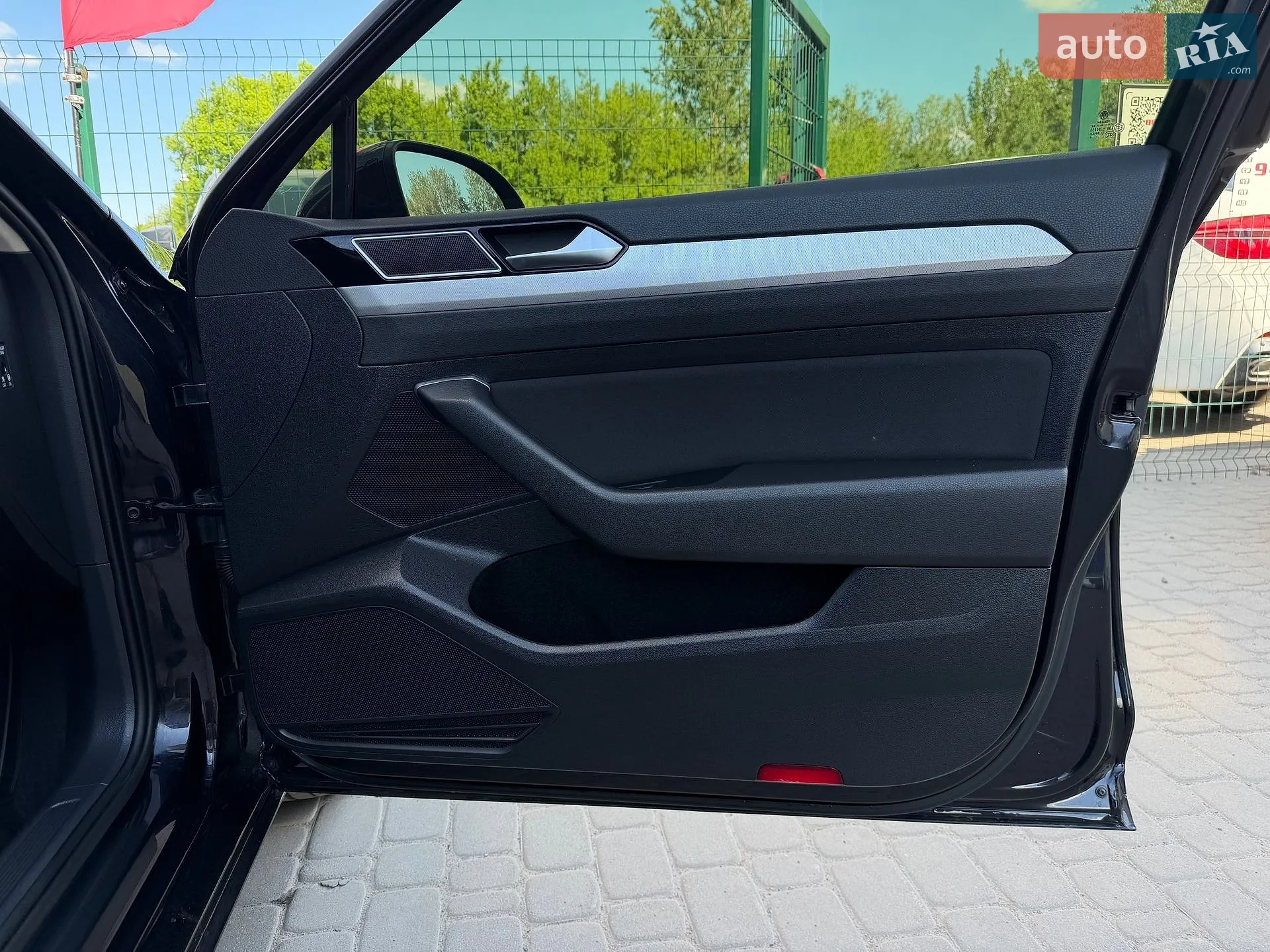 2016 Volkswagen Passat - мініатюра 33