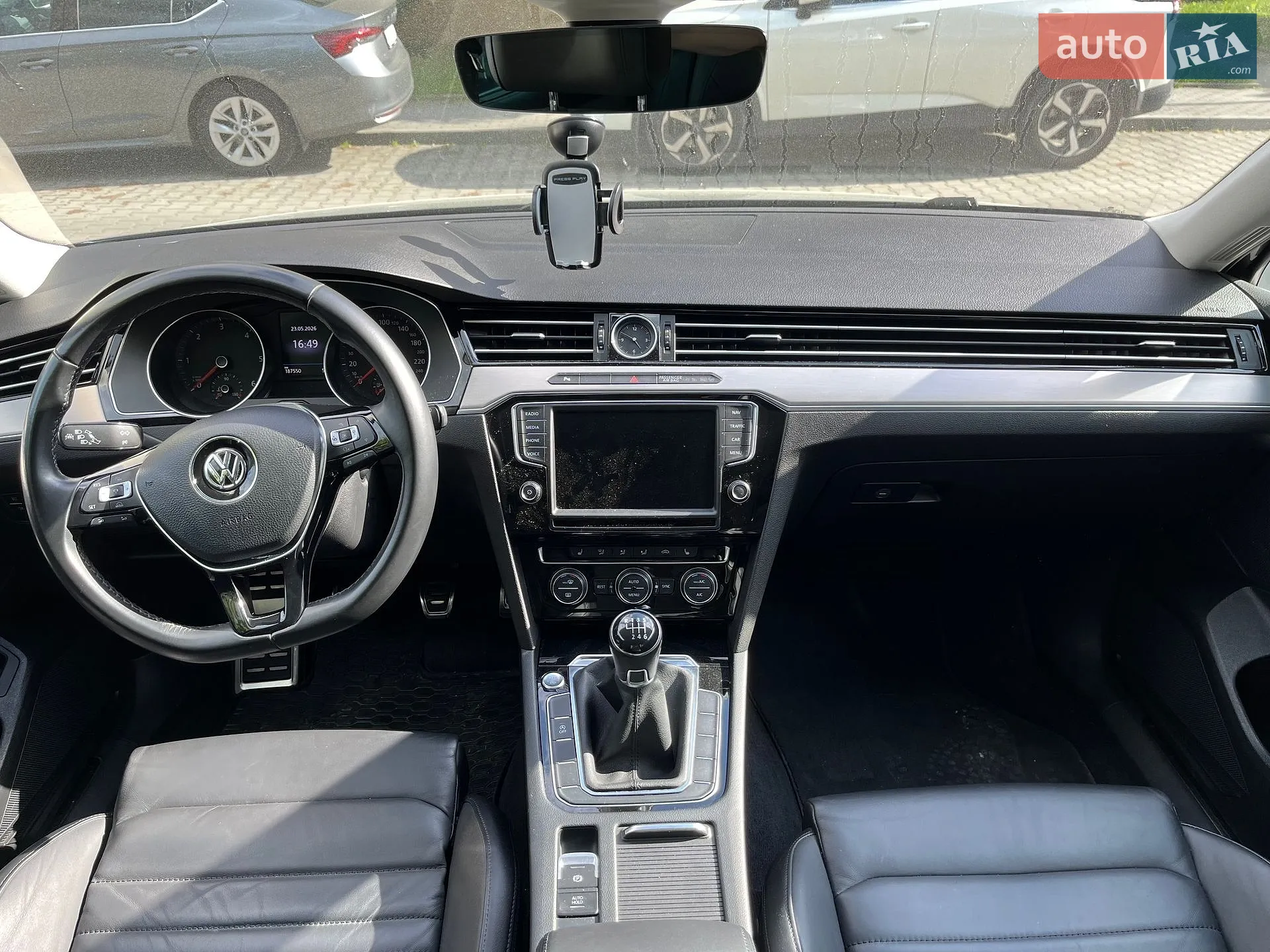 2017 Volkswagen Passat - мініатюра 8