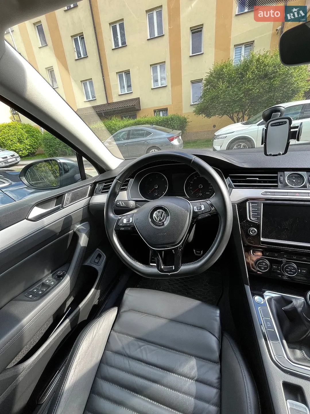 2017 Volkswagen Passat - мініатюра 18