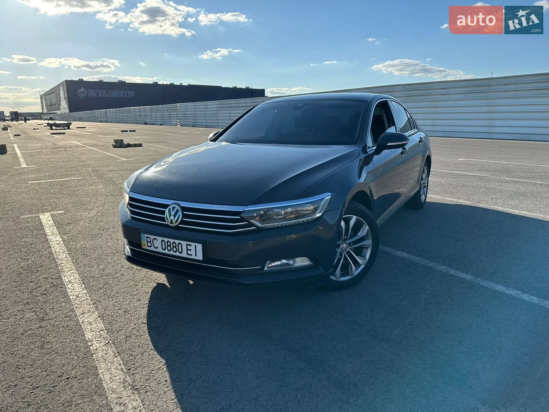 2015 Volkswagen Passat - мініатюра 5