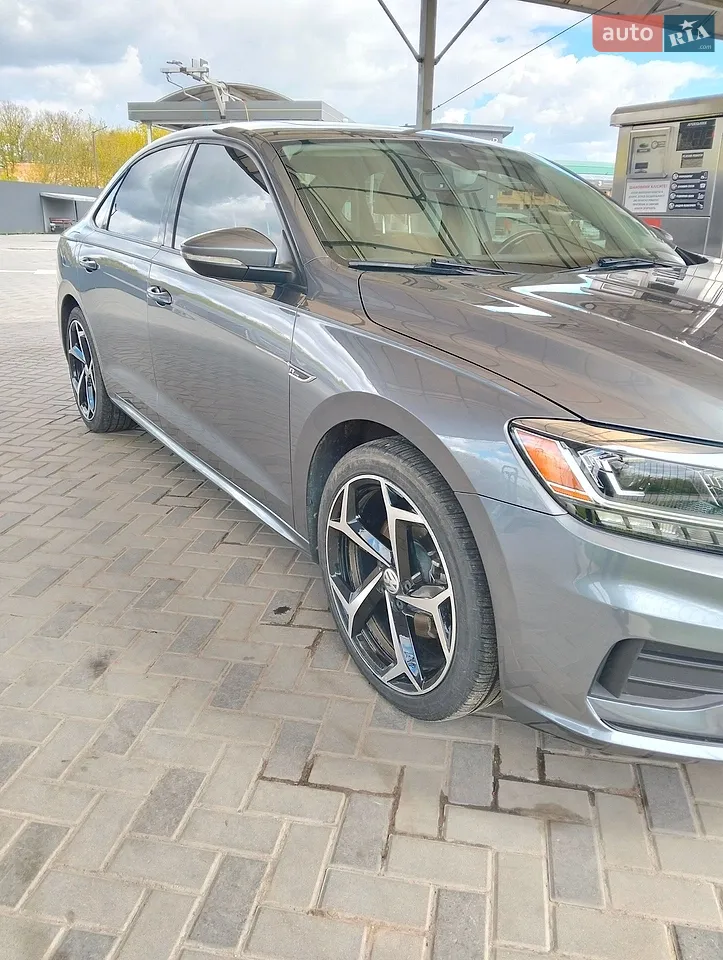 2020 Volkswagen Passat - мініатюра 25