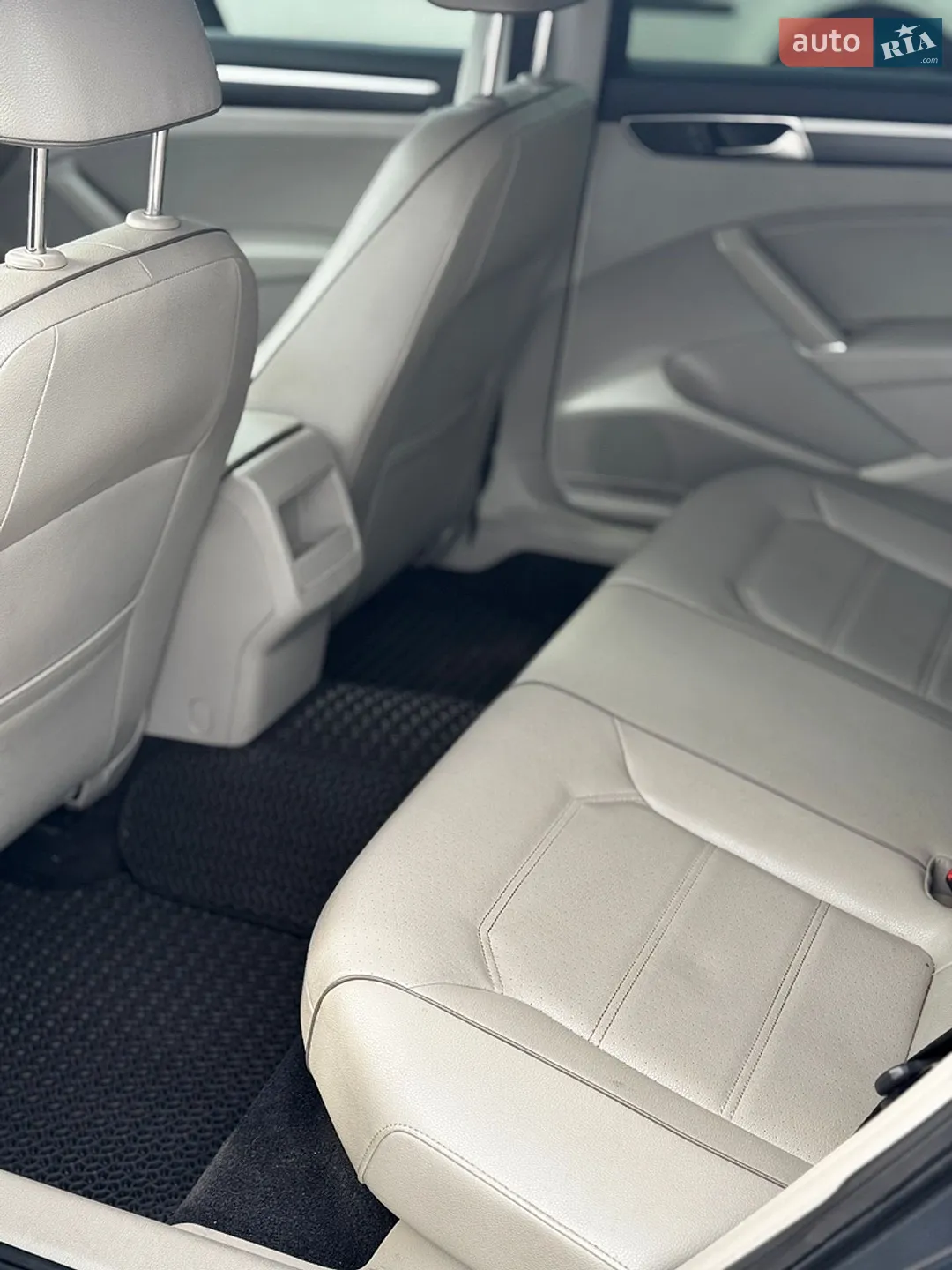2016 Volkswagen Passat - мініатюра 6