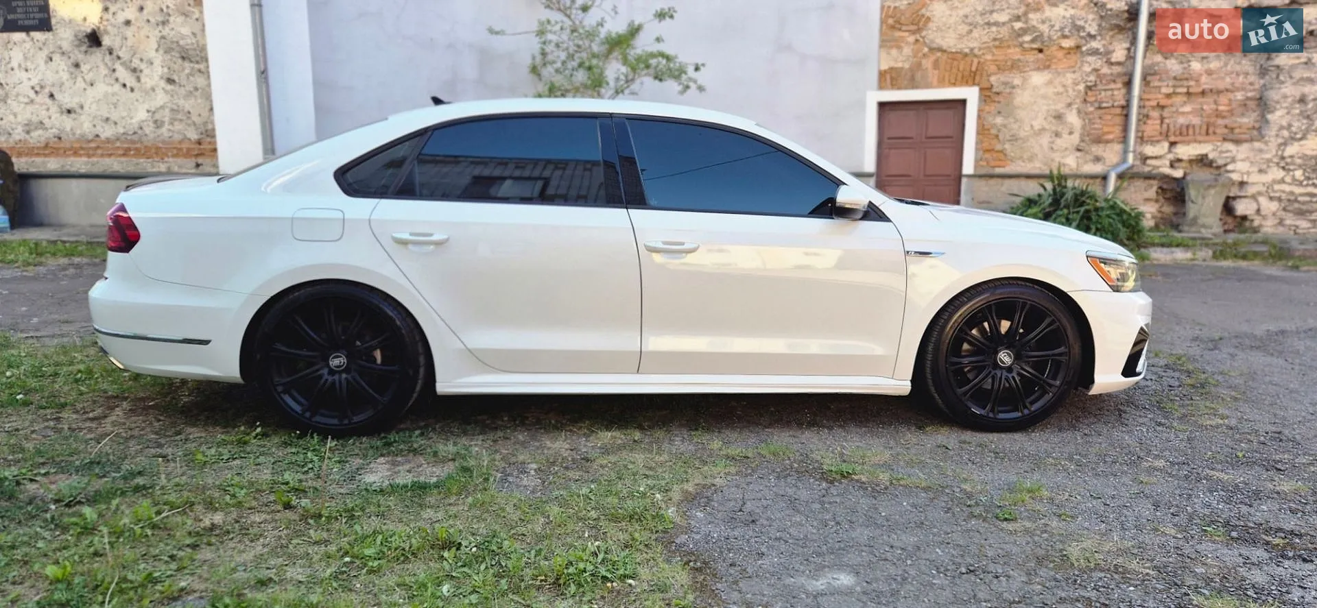 2017 Volkswagen Passat - мініатюра 5