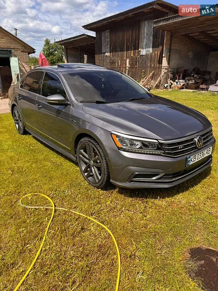 2018 Volkswagen Passat - мініатюра 21