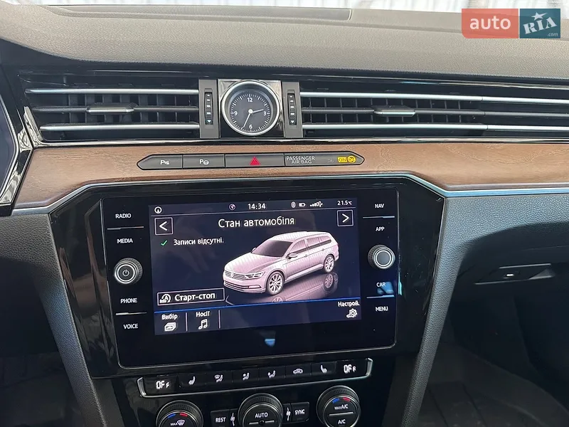 Volkswagen Passat 2018 VIN WVWZZZ3CZJE197497 фото оголошення 45 з 90