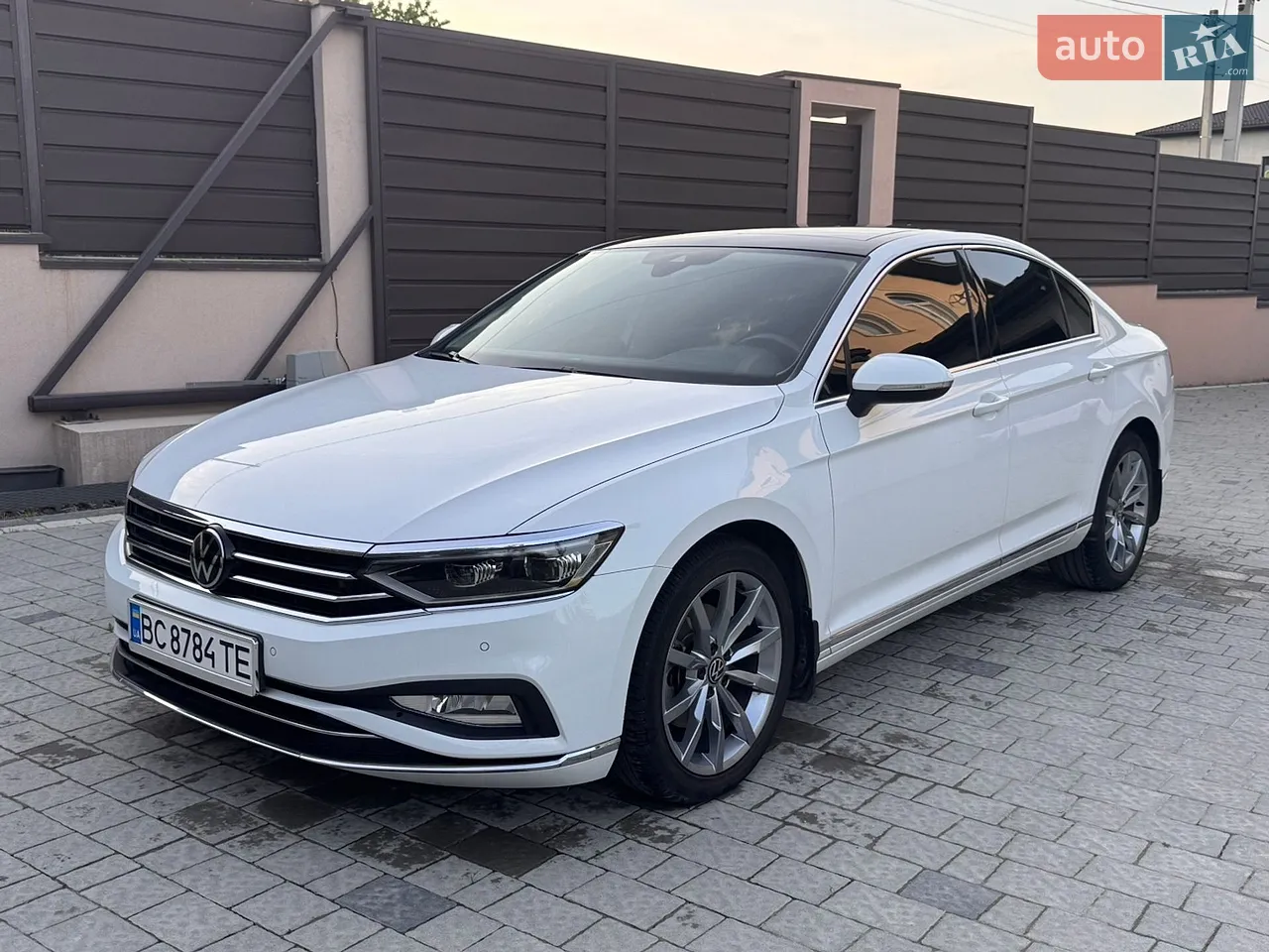 2020 Volkswagen Passat - мініатюра 18