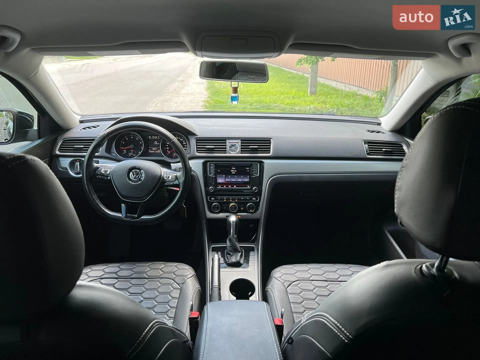 2016 Volkswagen Passat - мініатюра 17