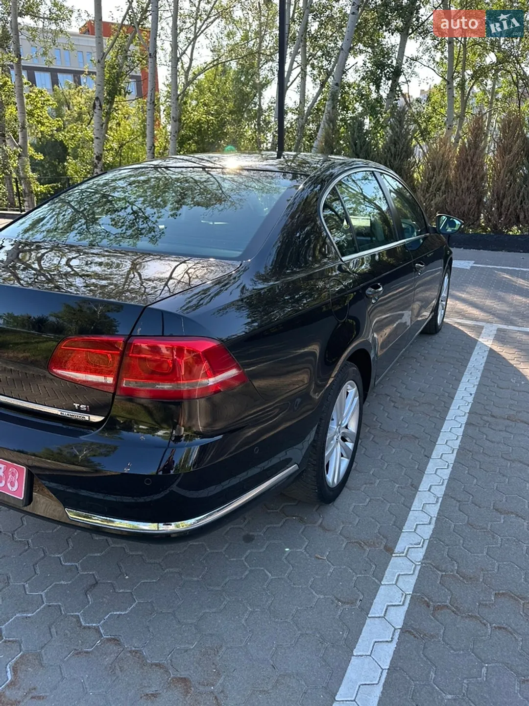 2010 Volkswagen Passat - мініатюра 19