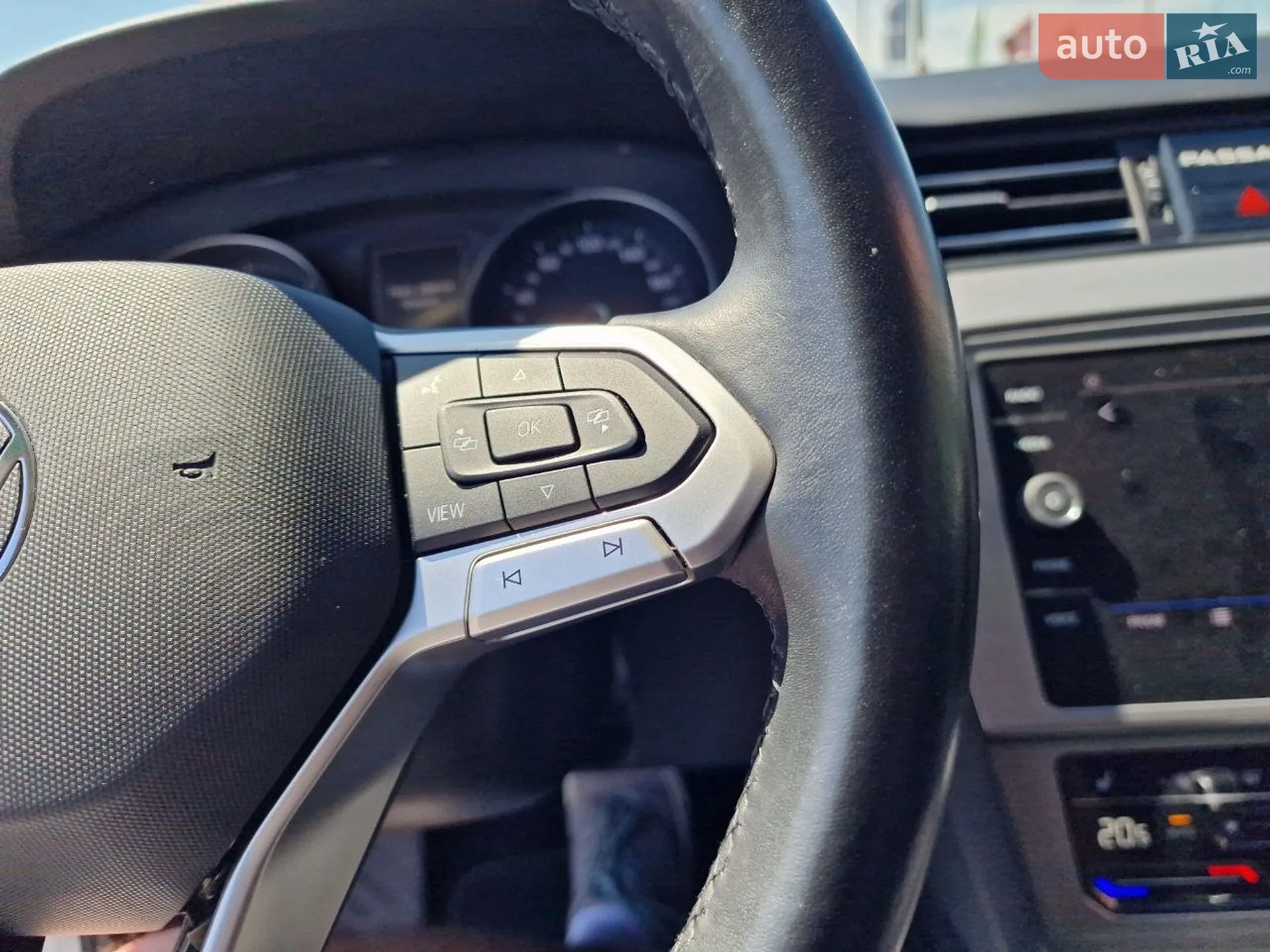 2021 Volkswagen Passat - мініатюра 25