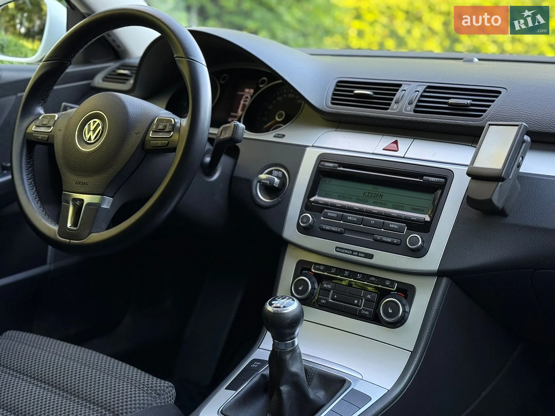 2010 Volkswagen Passat - мініатюра 18