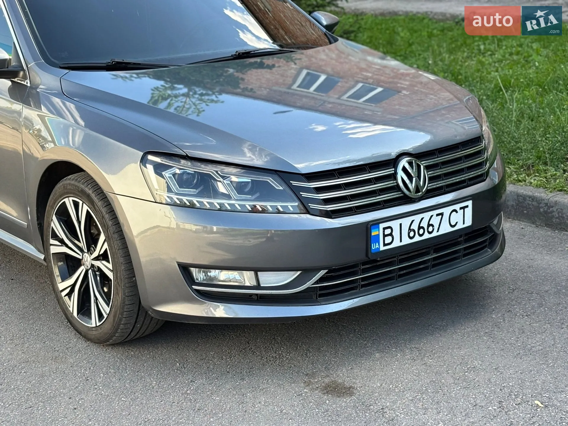 2012 Volkswagen Passat - мініатюра 2