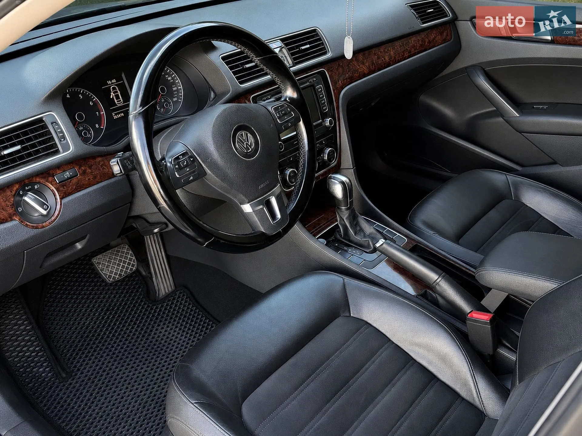 2012 Volkswagen Passat - мініатюра 15