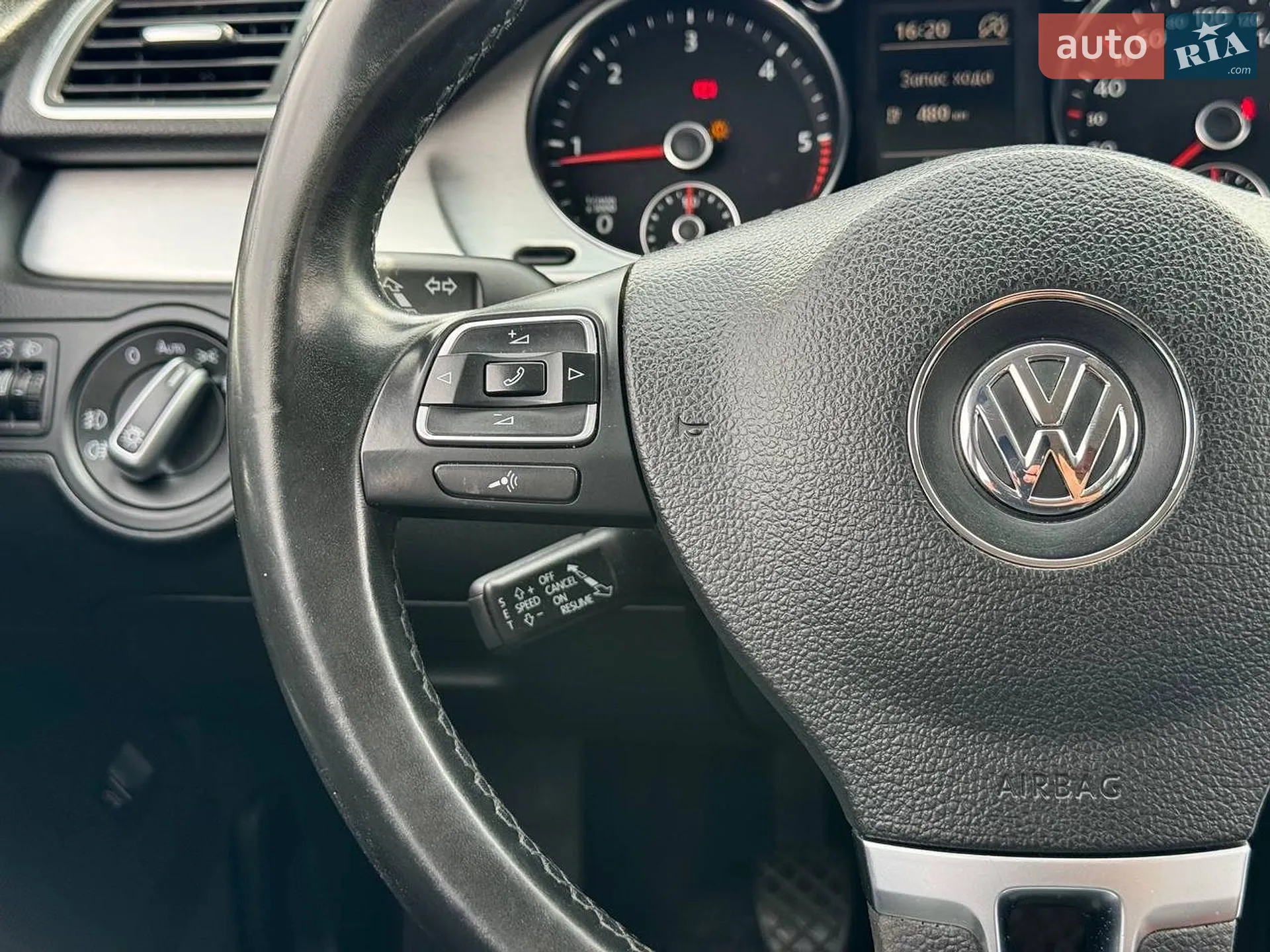 2013 Volkswagen Passat - мініатюра 34