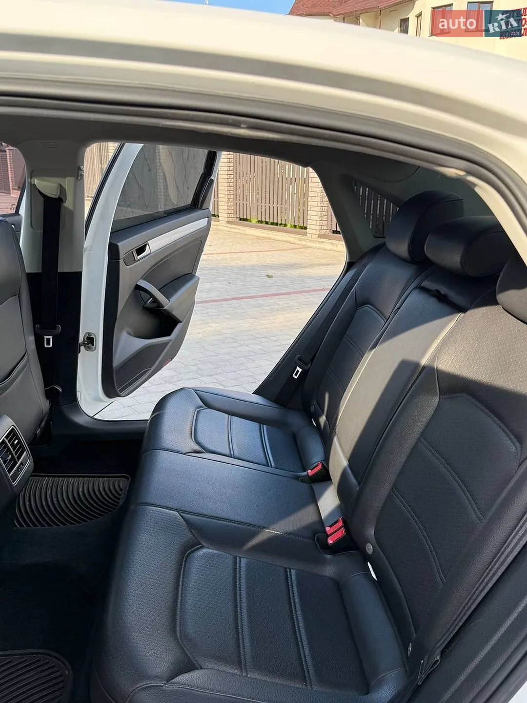 2013 Volkswagen Passat - мініатюра 5