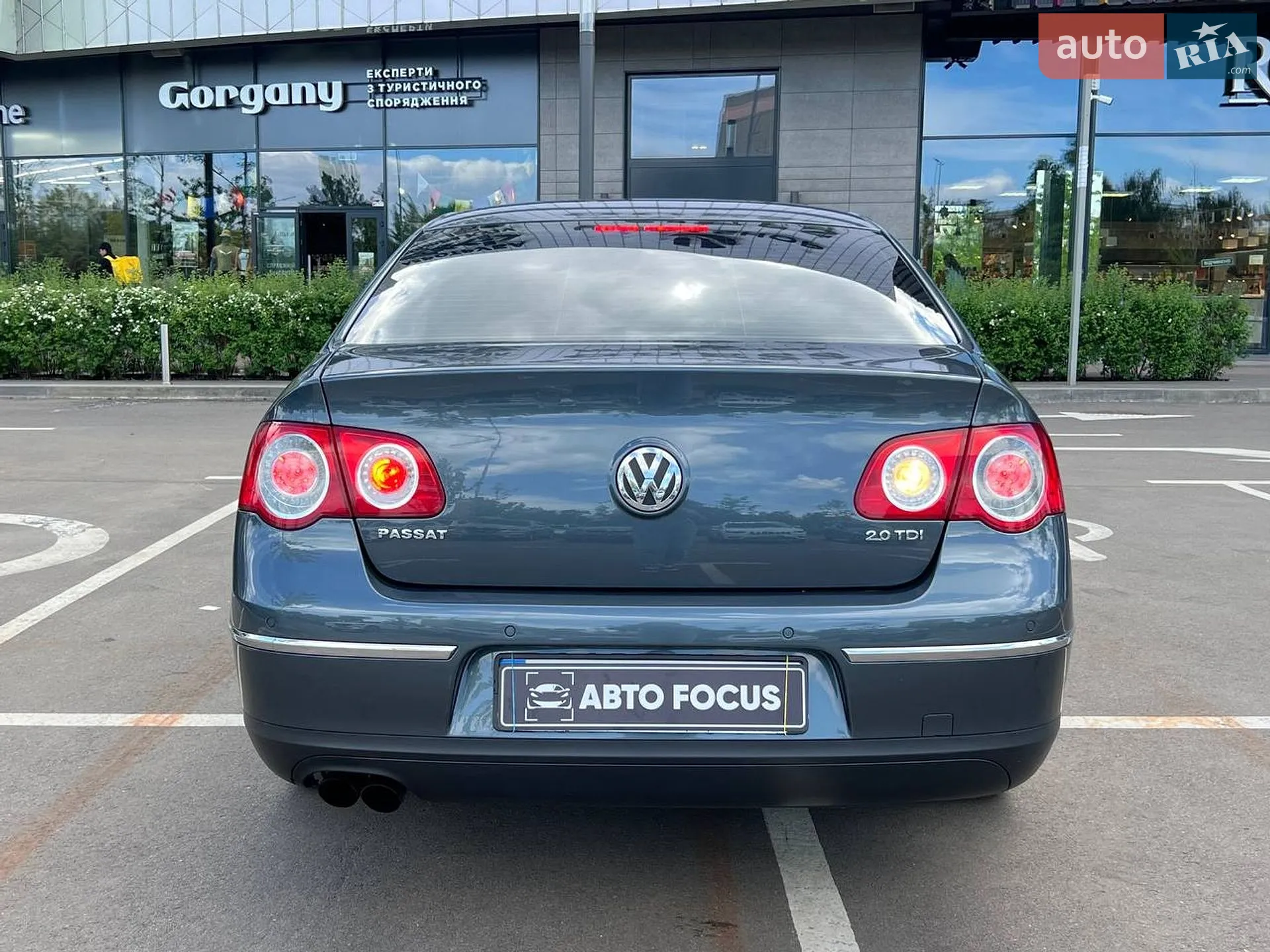 2010 Volkswagen Passat - мініатюра 5