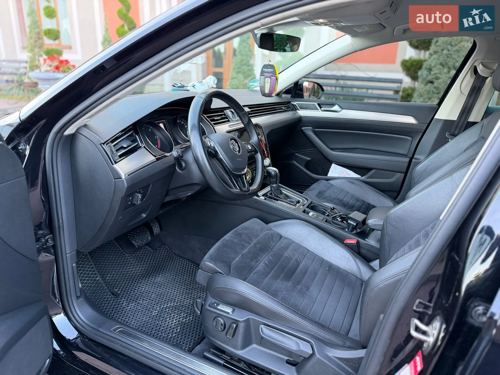 2017 Volkswagen Passat - мініатюра 32