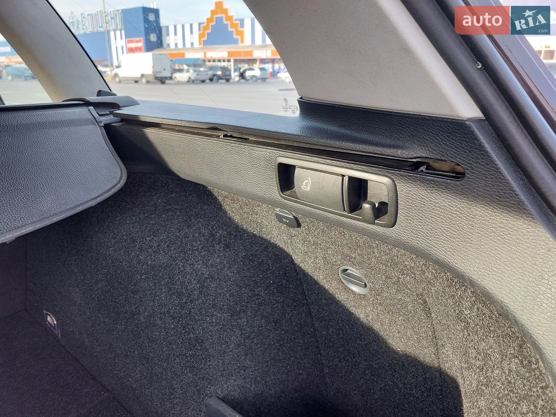 2011 Volkswagen Passat - мініатюра 109
