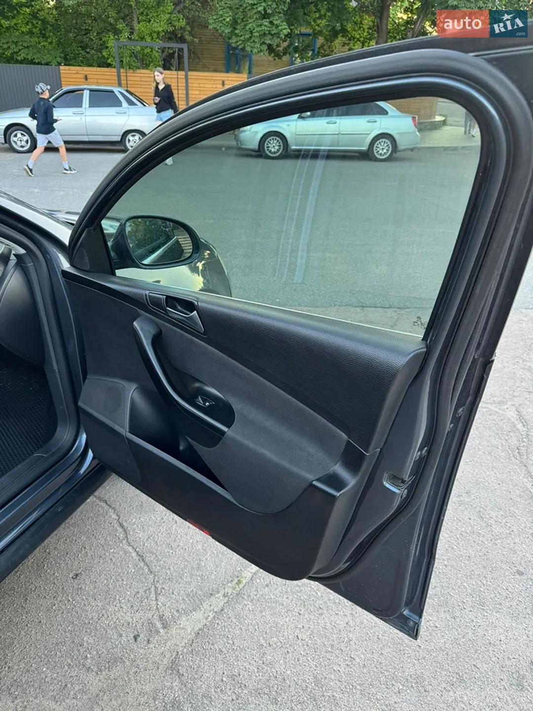 2010 Volkswagen Passat - мініатюра 12