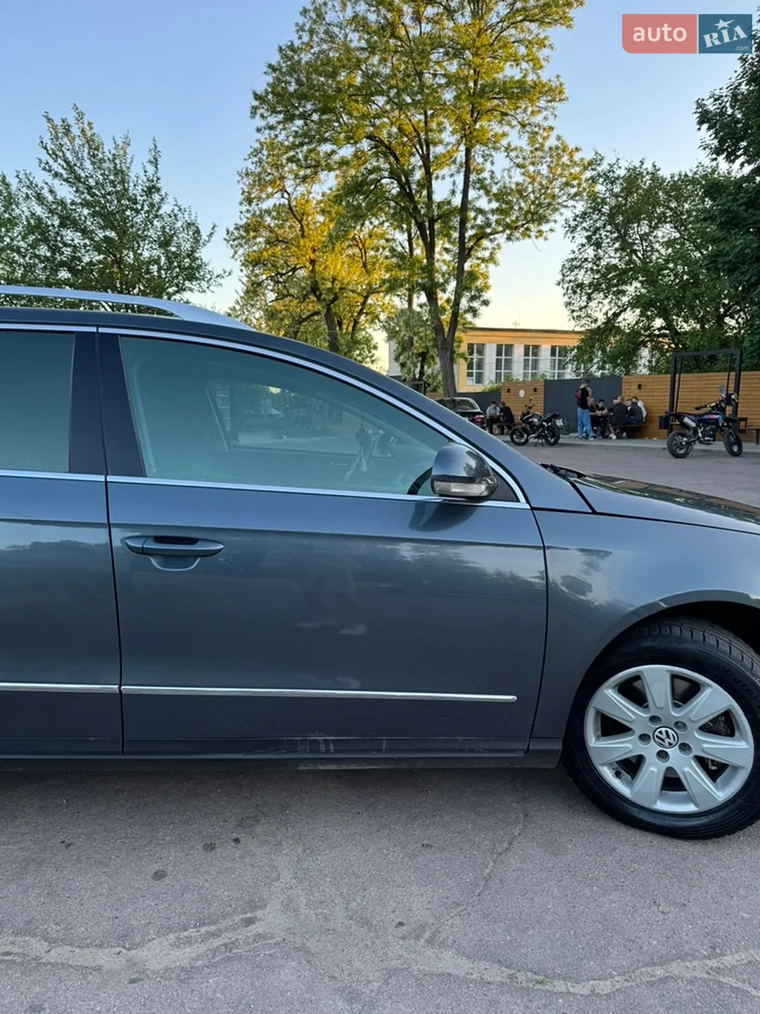 2010 Volkswagen Passat - мініатюра 21