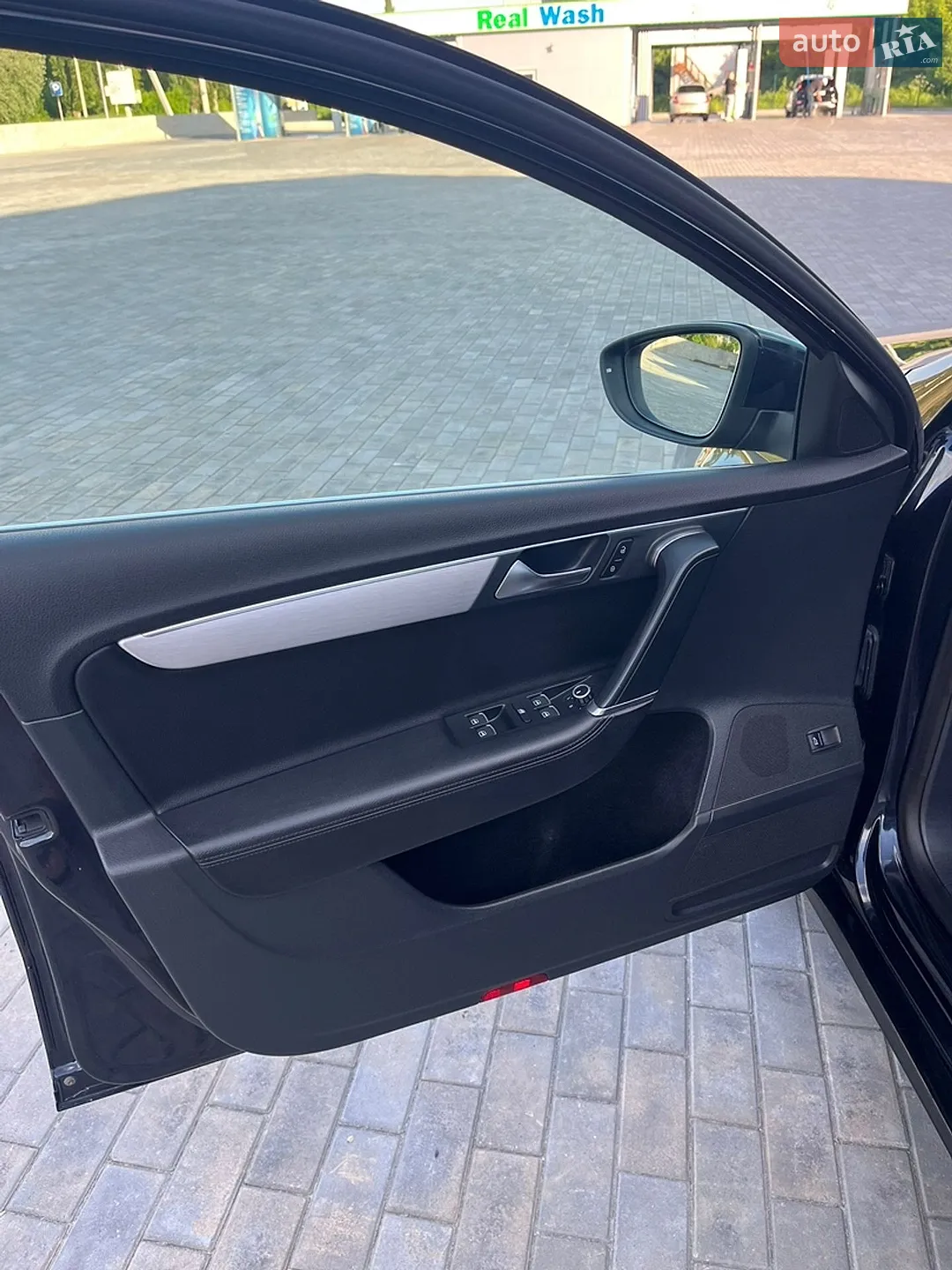2011 Volkswagen Passat - мініатюра 22