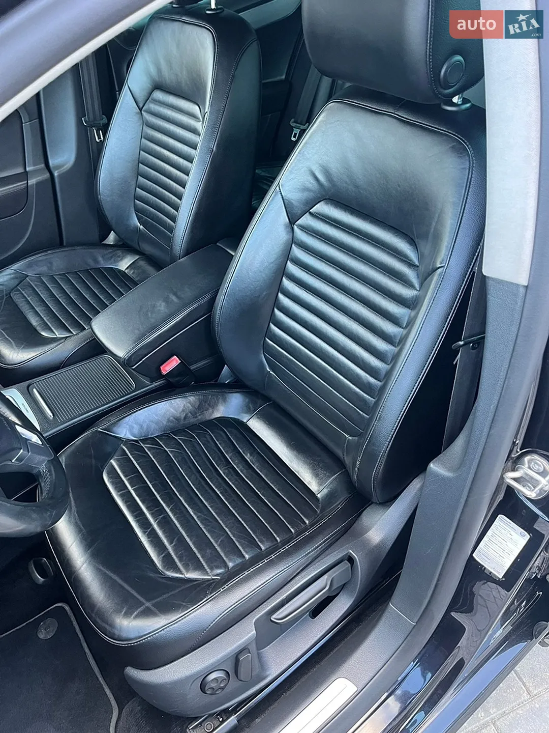 2011 Volkswagen Passat - мініатюра 23