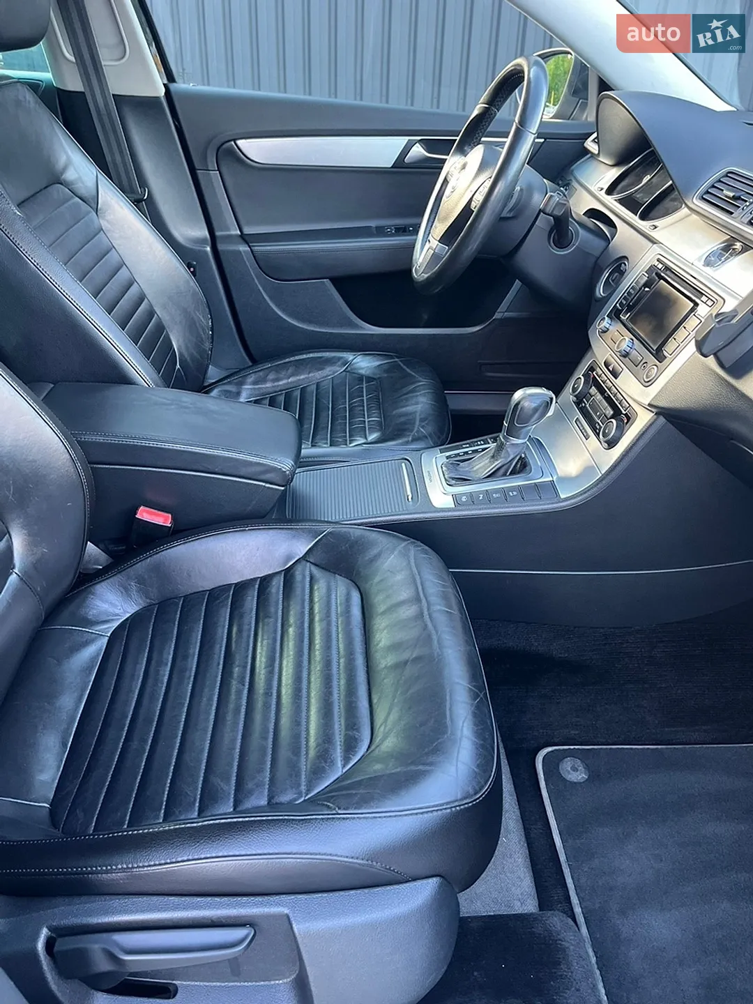 2011 Volkswagen Passat - мініатюра 24
