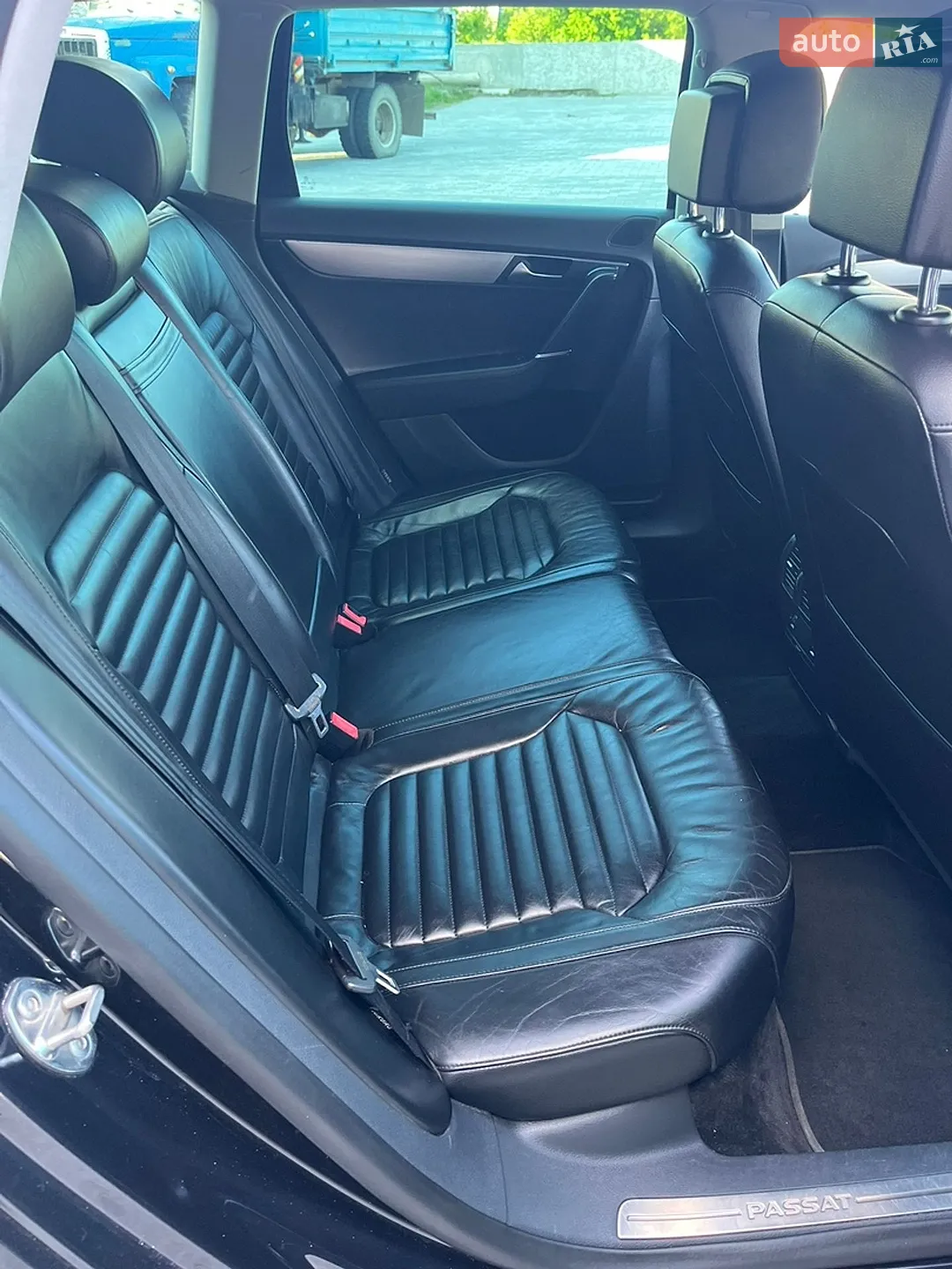 2011 Volkswagen Passat - мініатюра 28