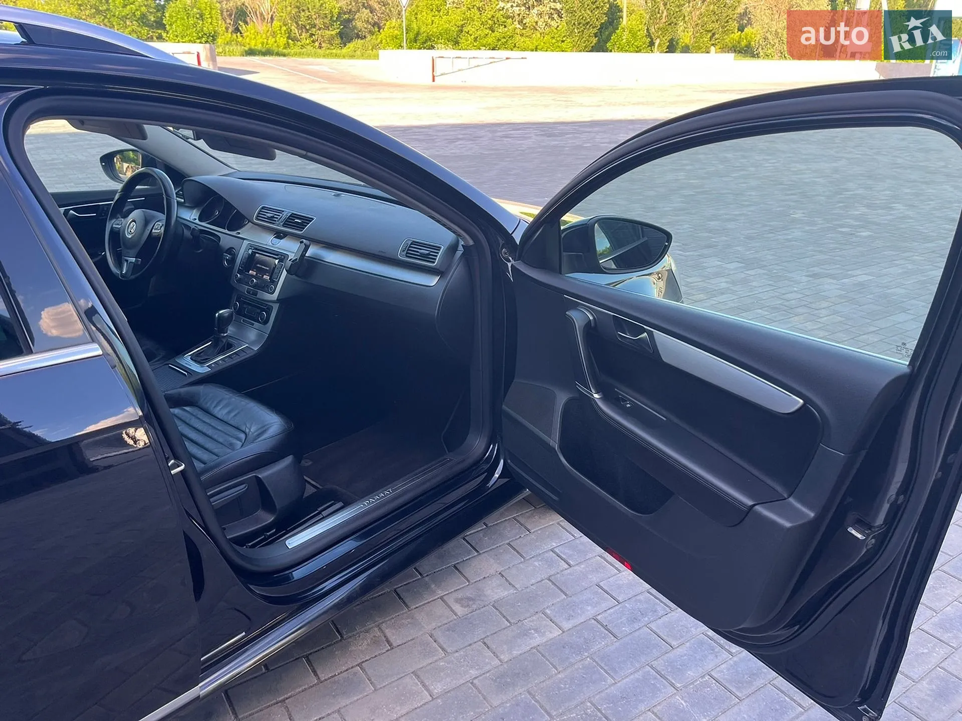 2011 Volkswagen Passat - мініатюра 31