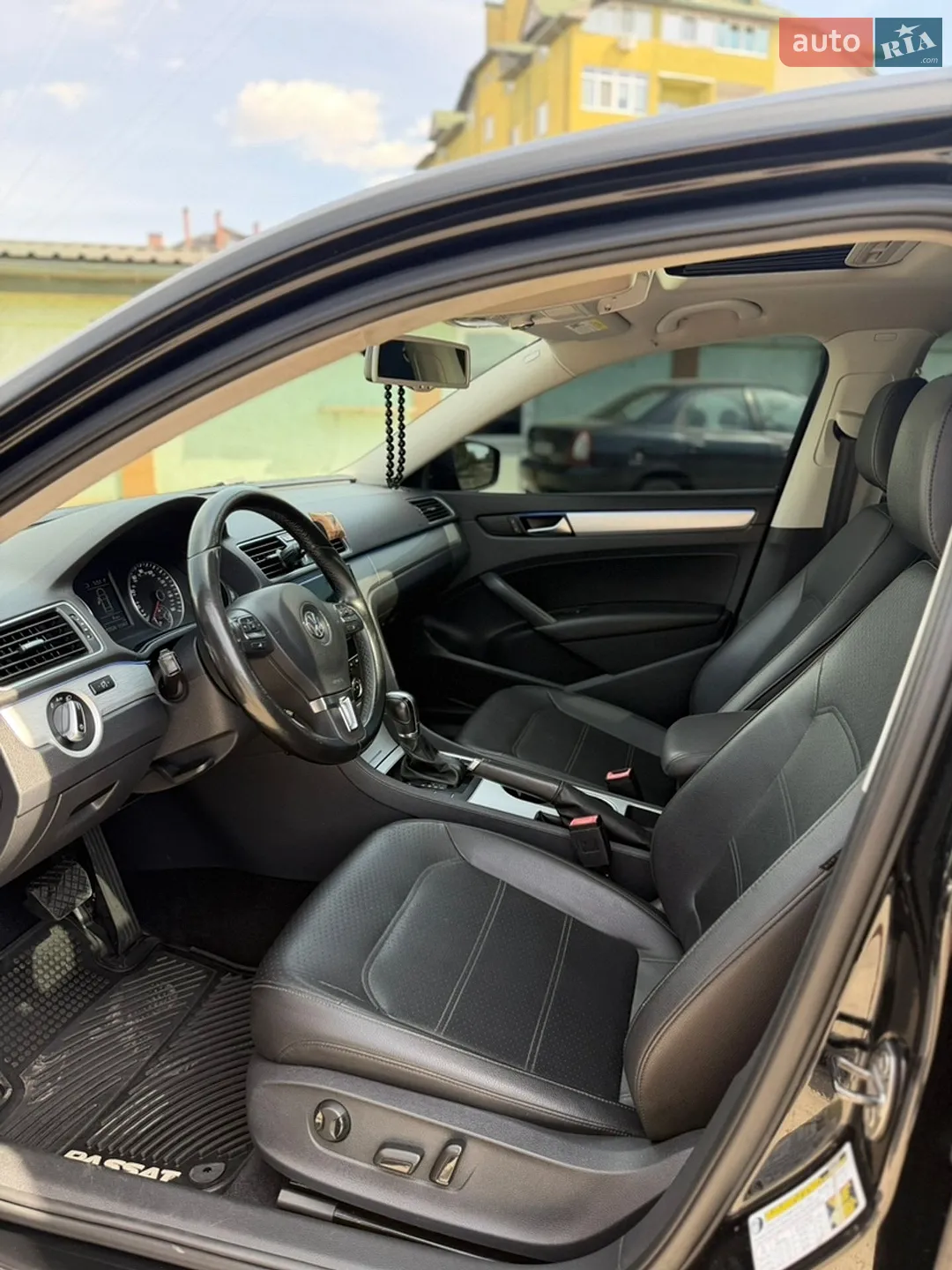 2013 Volkswagen Passat - мініатюра 16