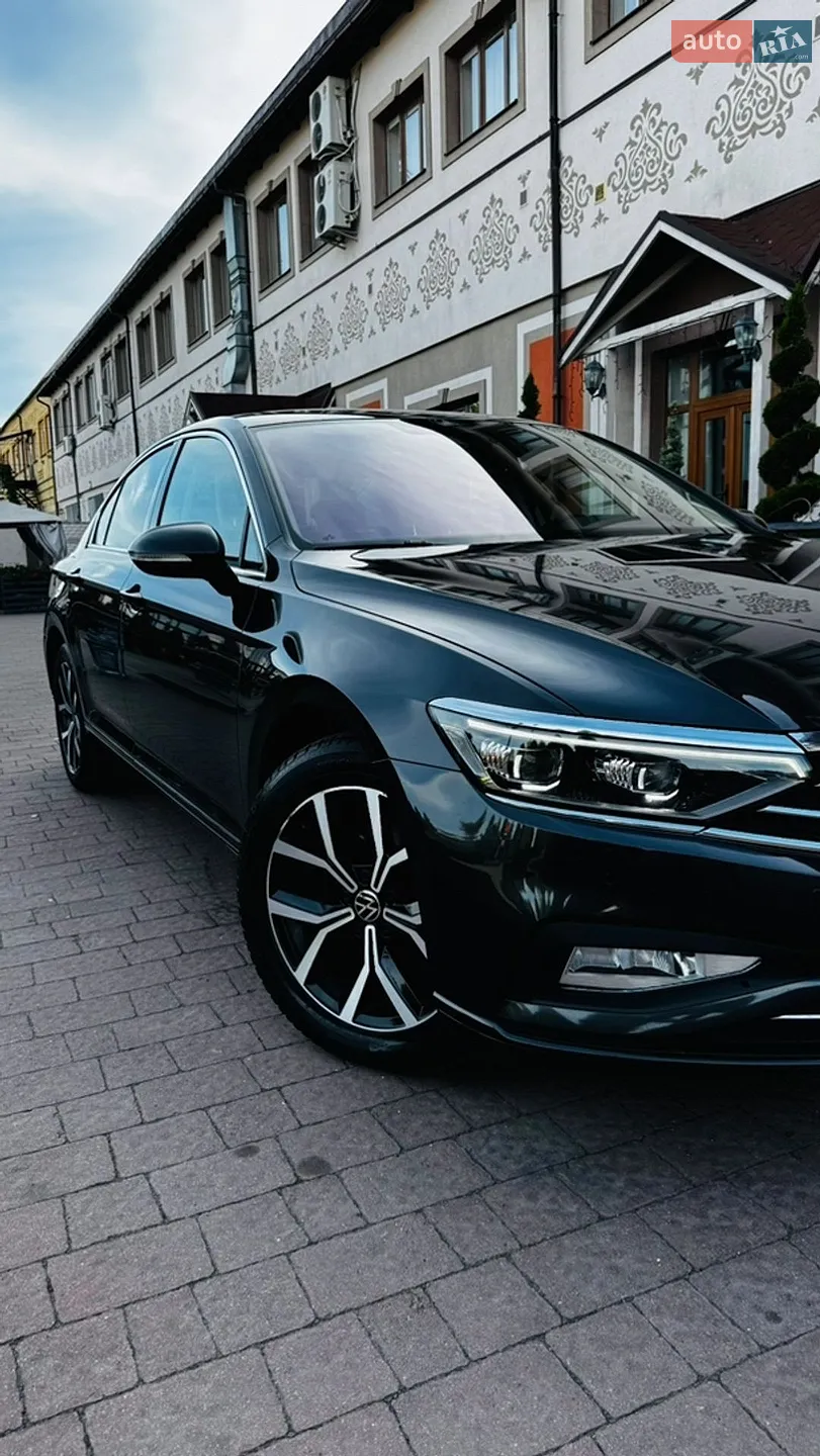 2022 Volkswagen Passat - мініатюра 12