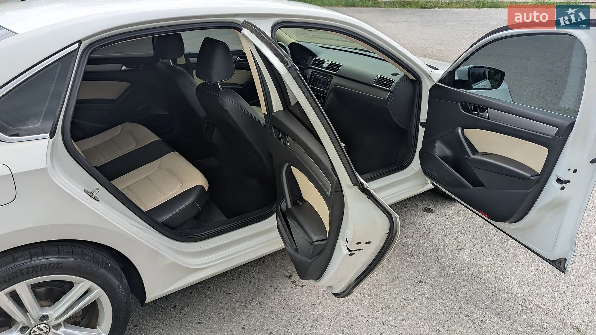 2014 Volkswagen Passat - мініатюра 16