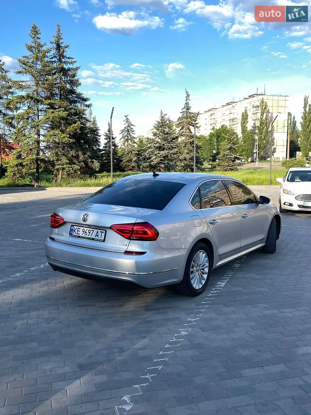 2016 Volkswagen Passat - мініатюра 5