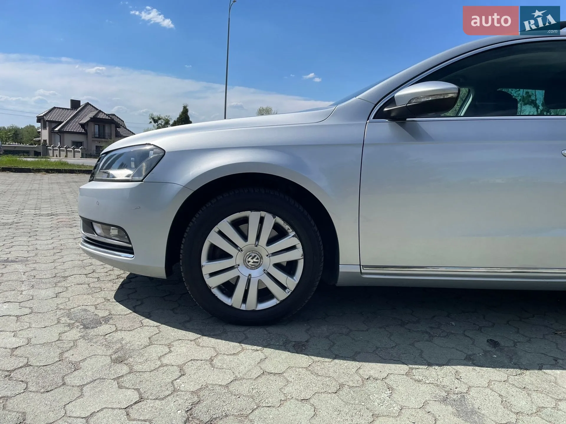 2011 Volkswagen Passat - мініатюра 9
