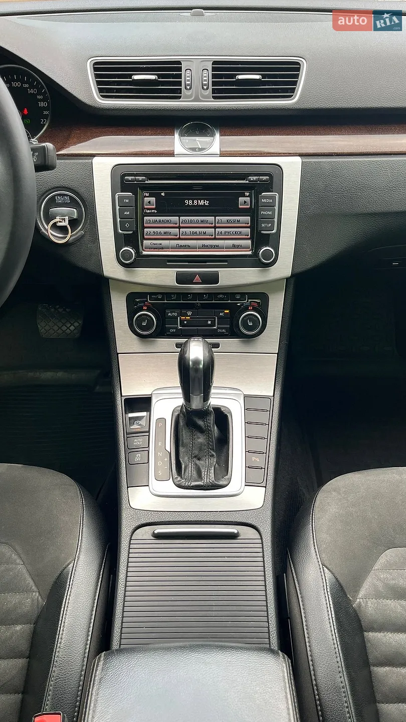 2011 Volkswagen Passat - мініатюра 14