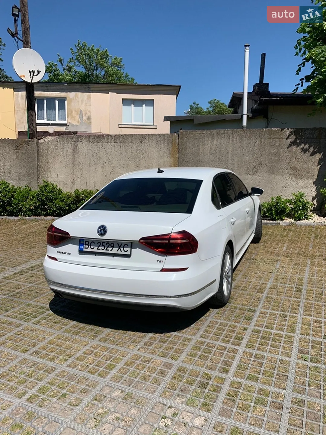 2016 Volkswagen Passat - мініатюра 8