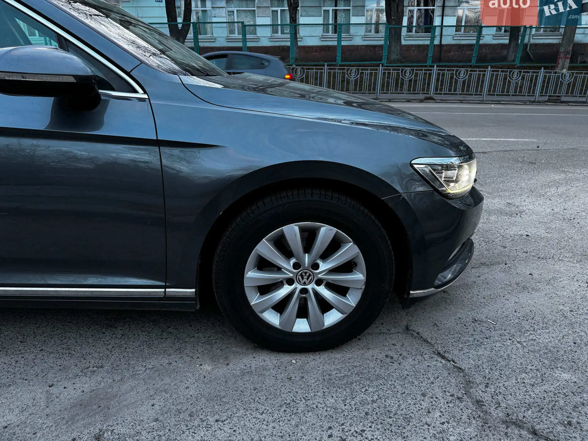 2015 Volkswagen Passat - мініатюра 6