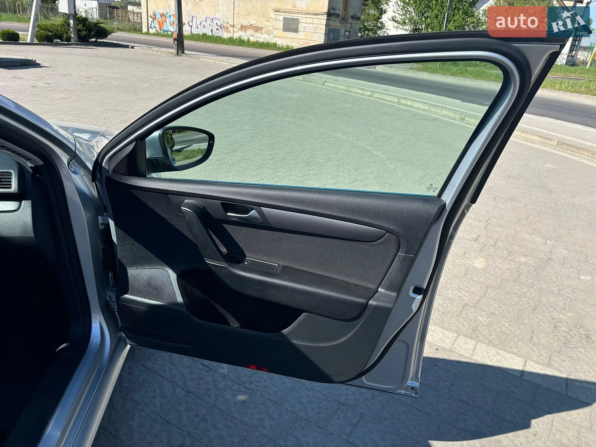 2011 Volkswagen Passat - мініатюра 13