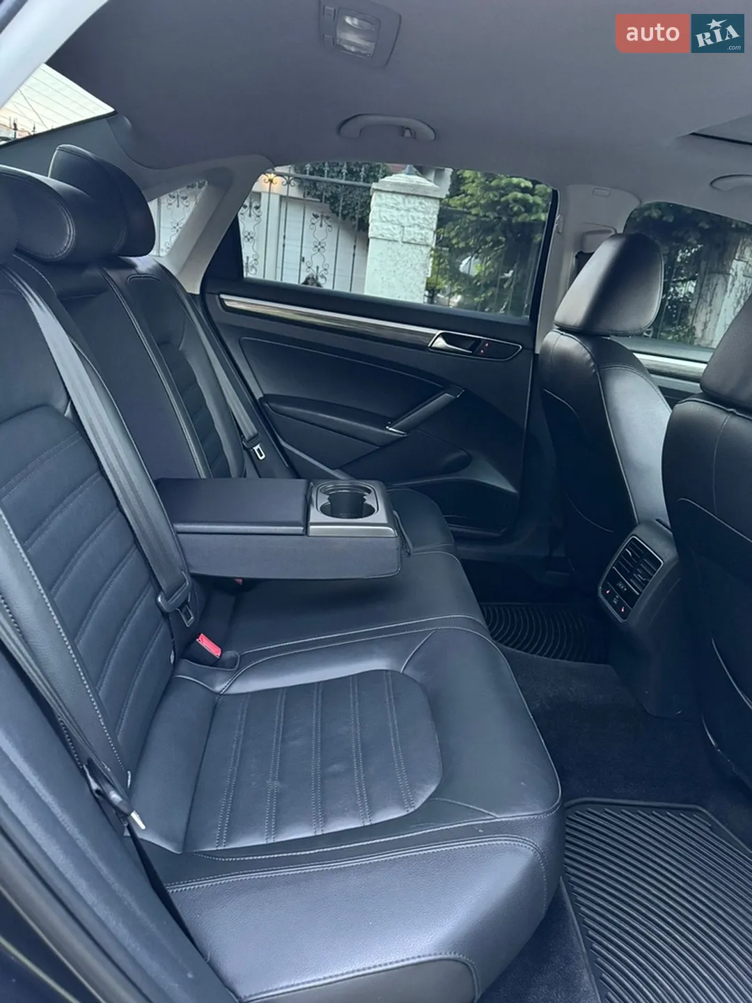 2017 Volkswagen Passat - мініатюра 18