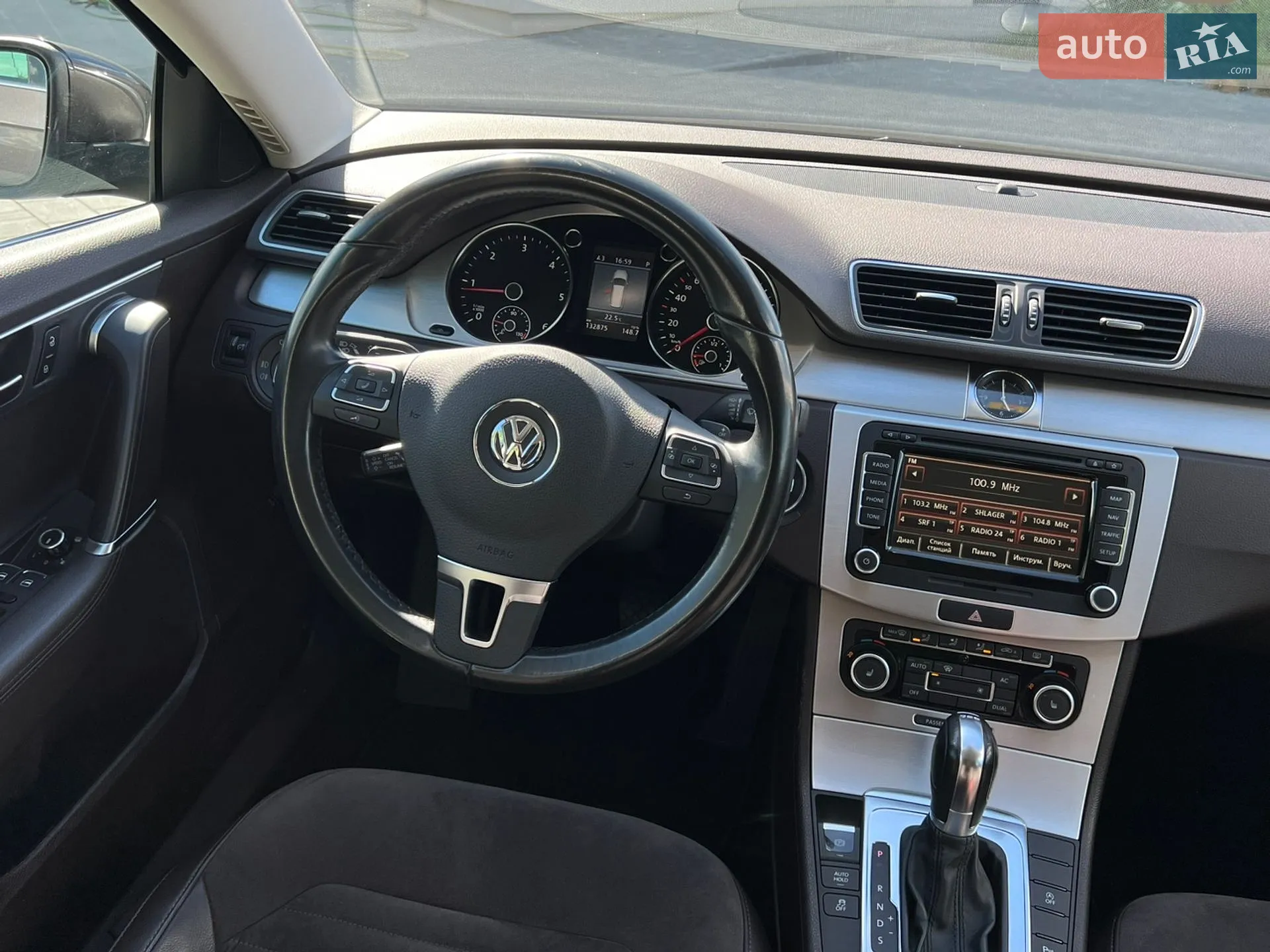 2011 Volkswagen Passat - мініатюра 135