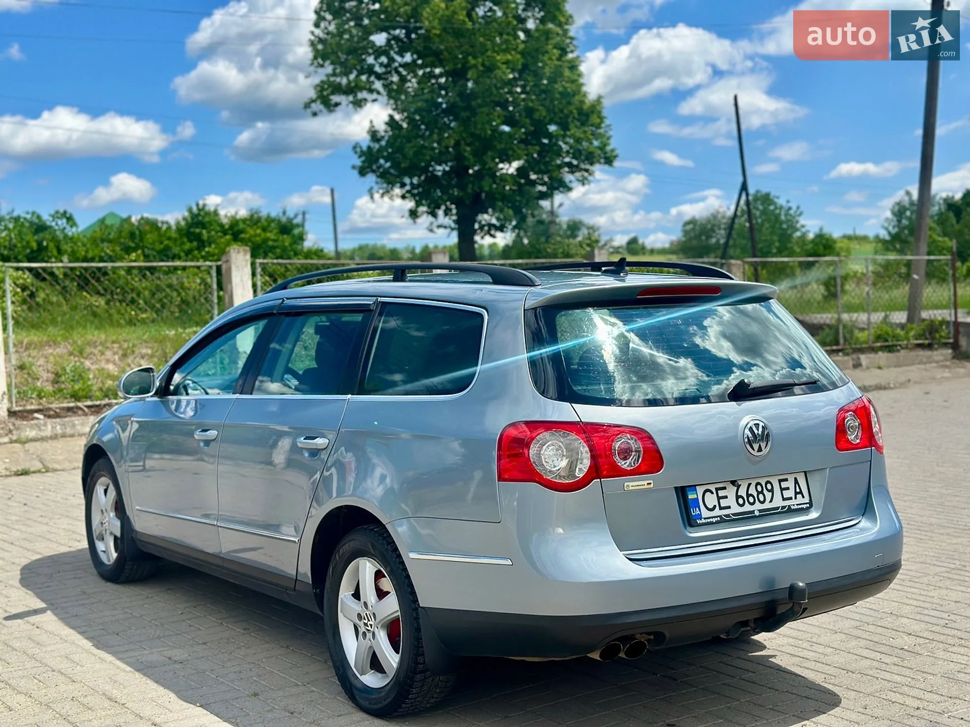 2010 Volkswagen Passat - мініатюра 6
