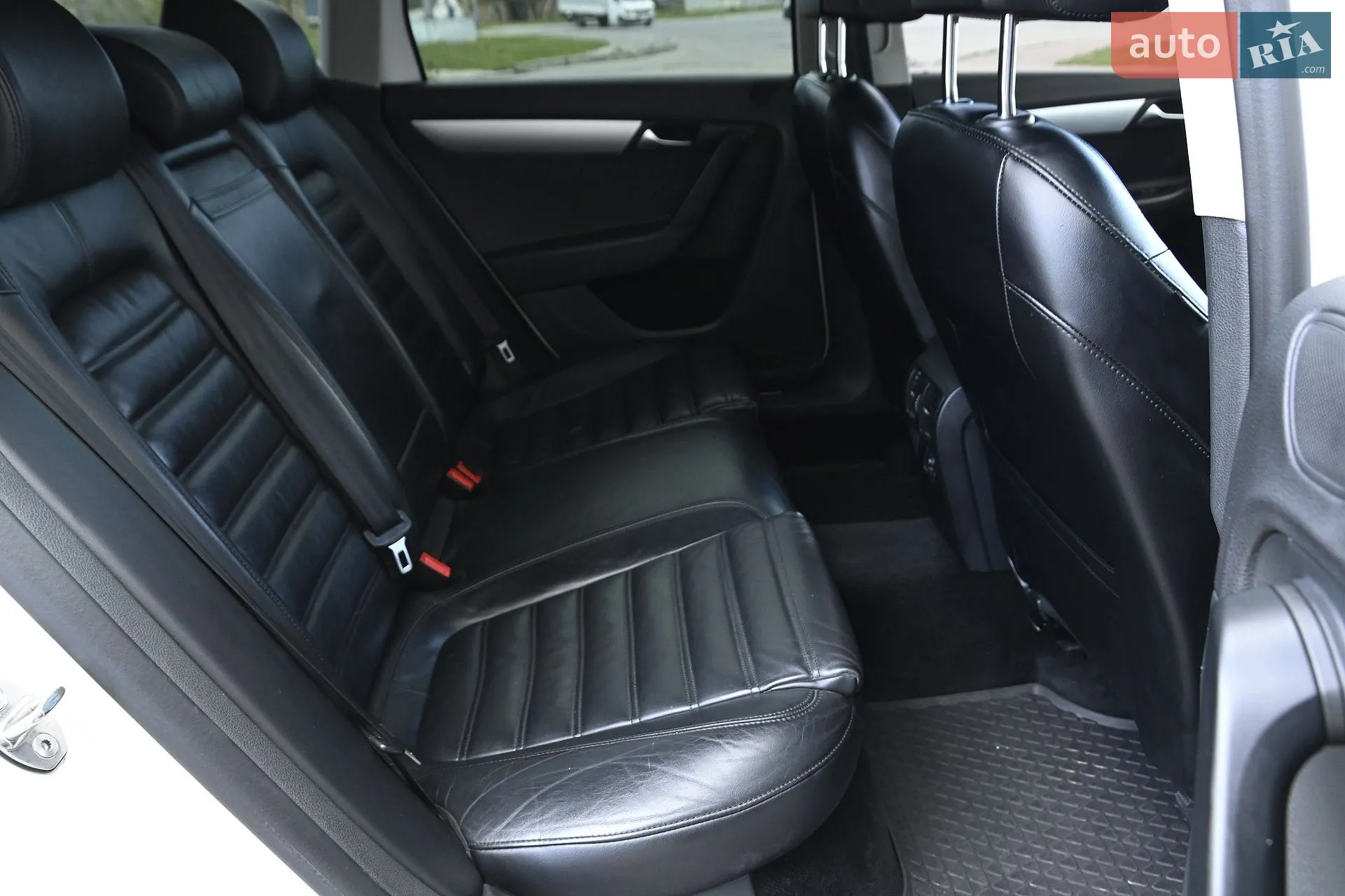 2014 Volkswagen Passat - мініатюра 38