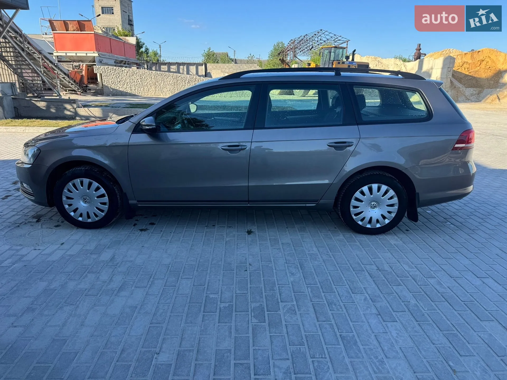 2011 Volkswagen Passat - мініатюра 5