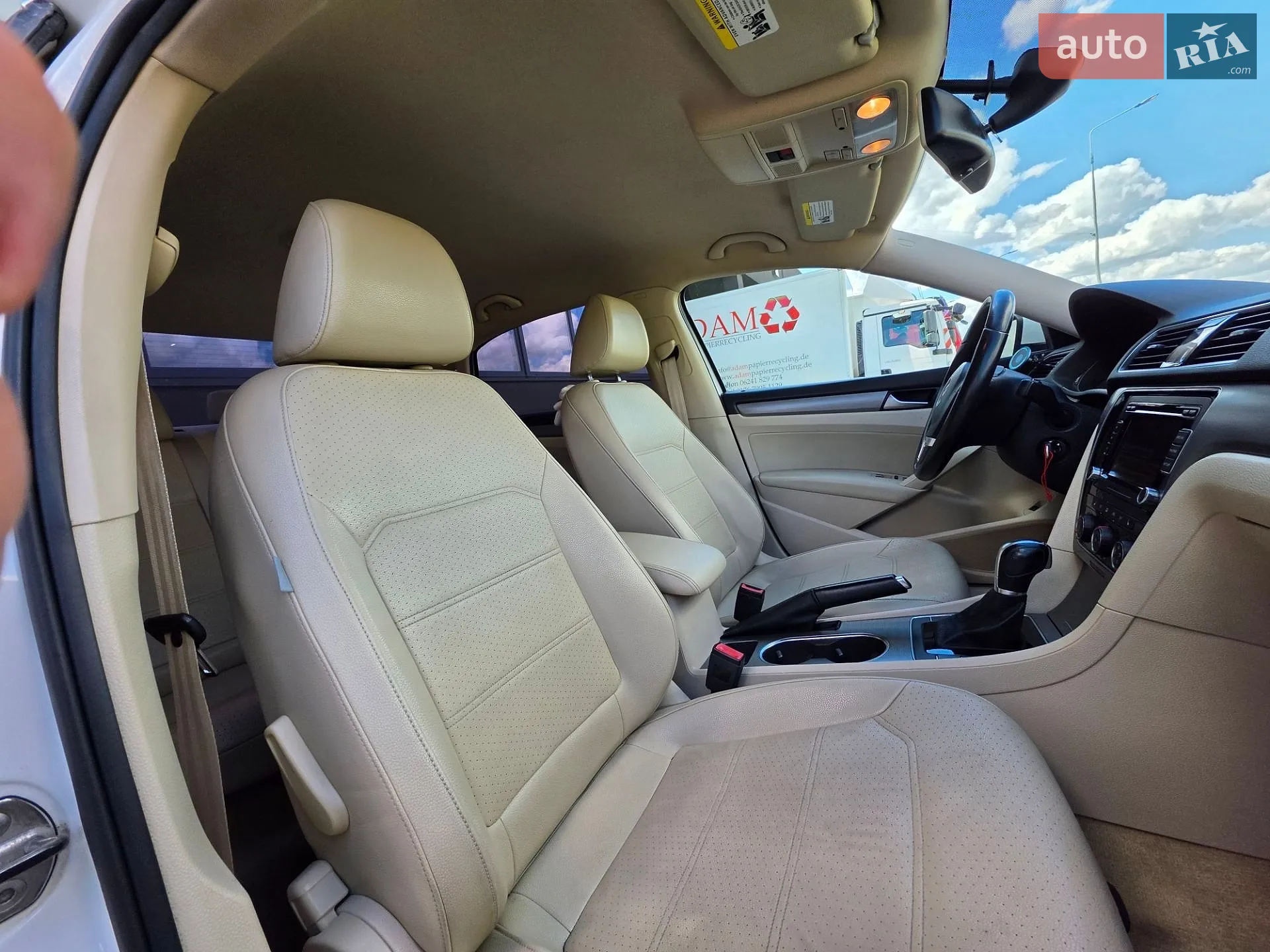 2014 Volkswagen Passat - мініатюра 27