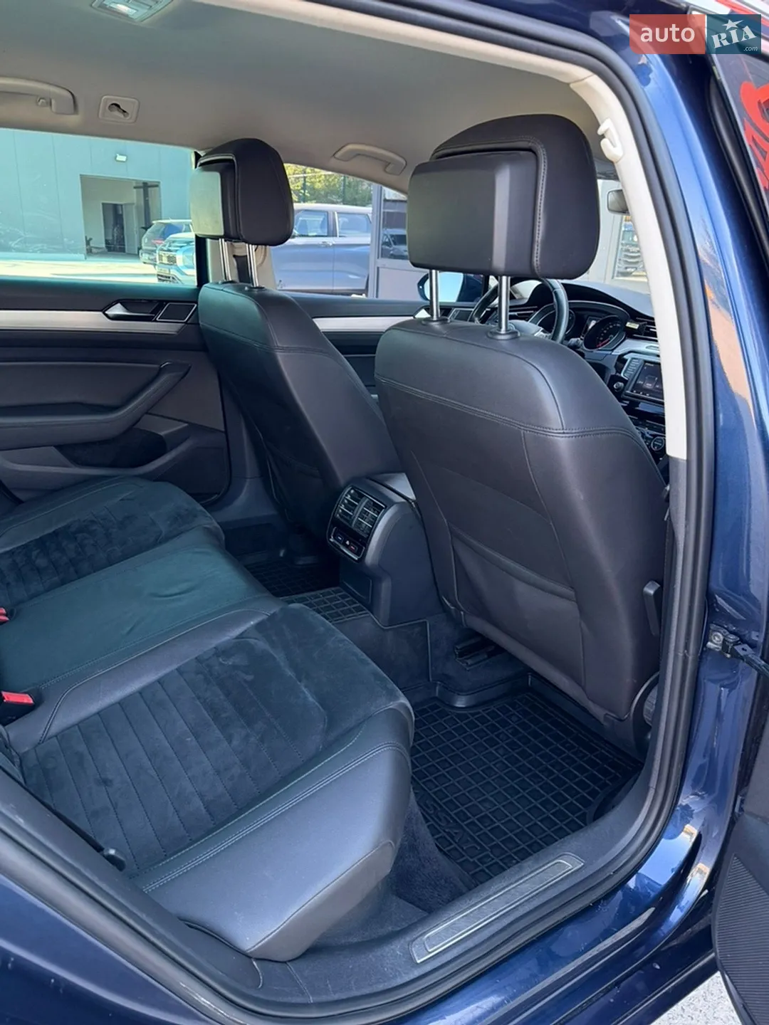 2015 Volkswagen Passat - мініатюра 18