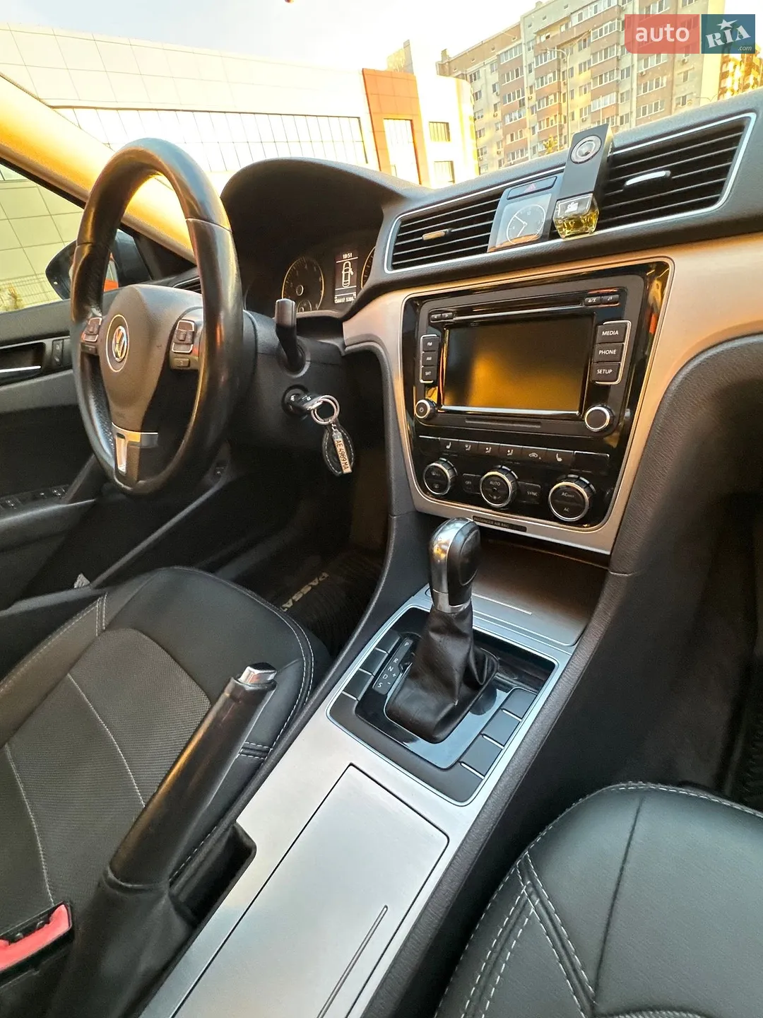 2012 Volkswagen Passat - мініатюра 22